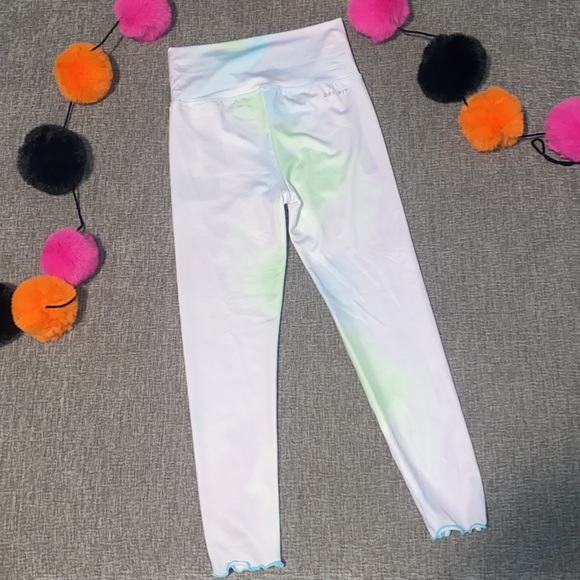 Nike Tye Dye Leggings - Picture 4 of 9